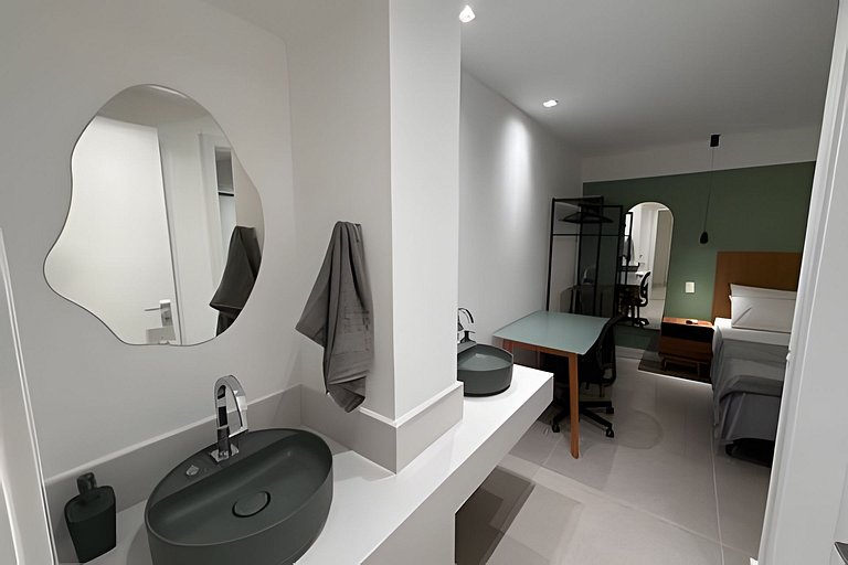 Apartamento NOVO a menos de 100 metros da praia!