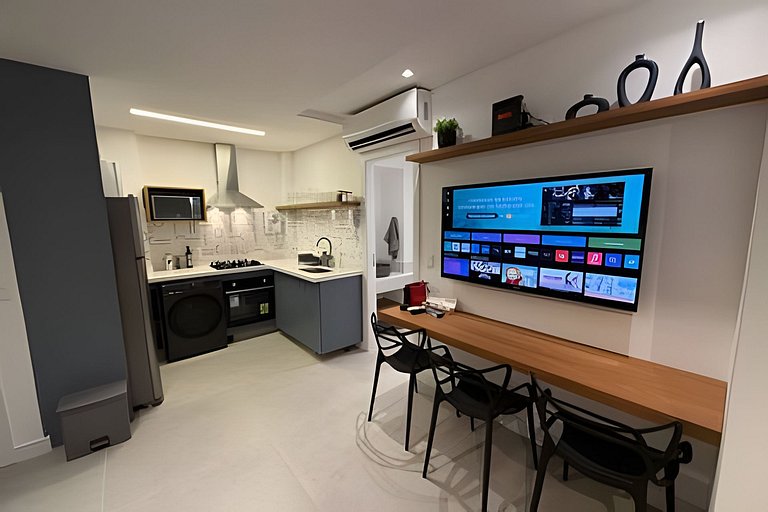 Apartamento NOVO a menos de 100 metros da praia!