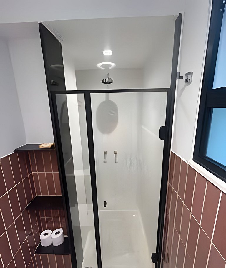 Apartamento NOVO a menos de 100 metros da praia!
