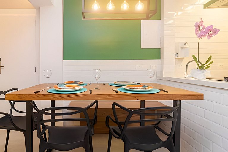NOVO! Apartamento dois quartos, na quadra da praia