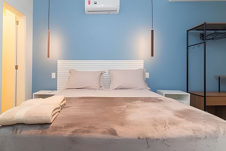 NOVO! Apartamento dois quartos, na quadra da praia