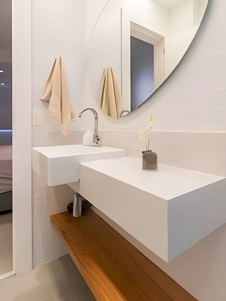 NOVO! Apartamento dois quartos, na quadra da praia