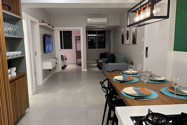 NOVO! Apartamento dois quartos, na quadra da praia