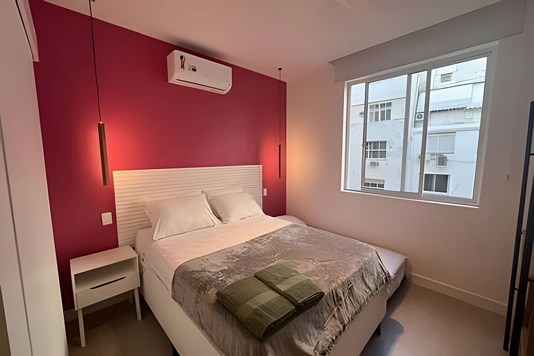 NOVO! Apartamento dois quartos, na quadra da praia