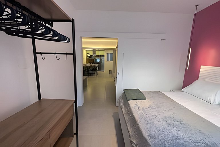 NOVO! Apartamento dois quartos, na quadra da praia