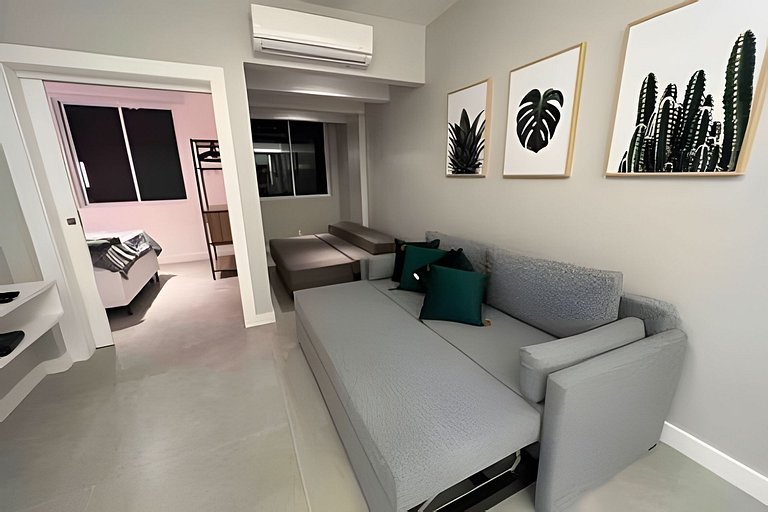 NOVO! Apartamento dois quartos, na quadra da praia