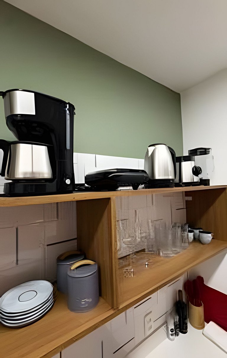 Apartamento novo a 150 metros da praia Copacabana