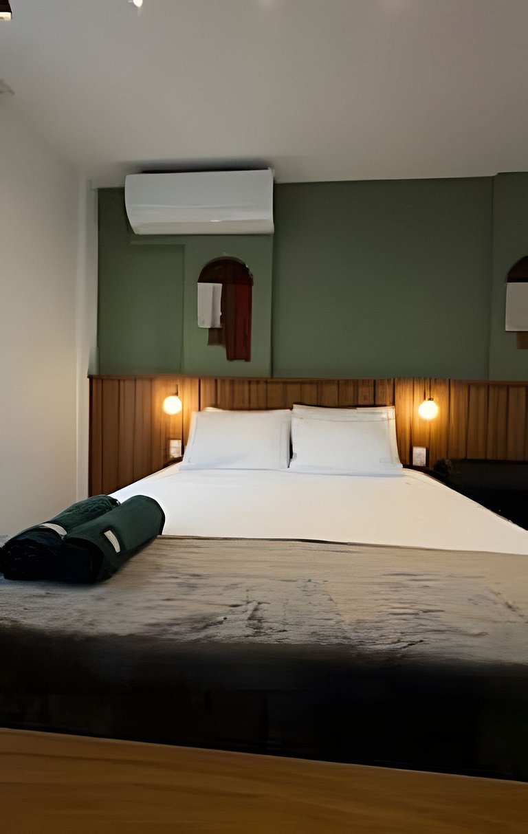 Apartamento novo a 150 metros da praia Copacabana