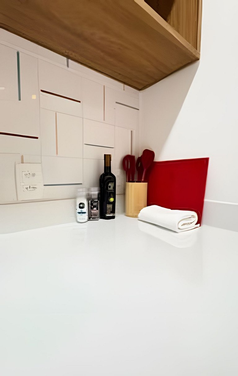 Apartamento novo a 150 metros da praia Copacabana