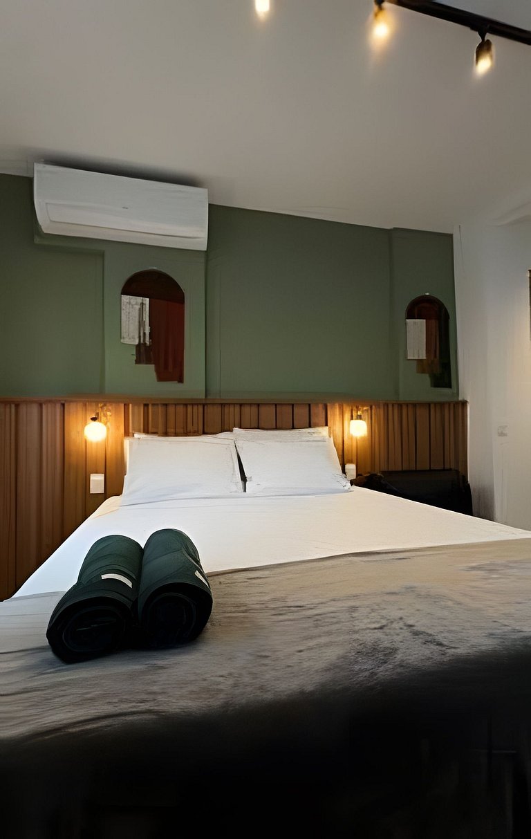 Apartamento novo a 150 metros da praia Copacabana